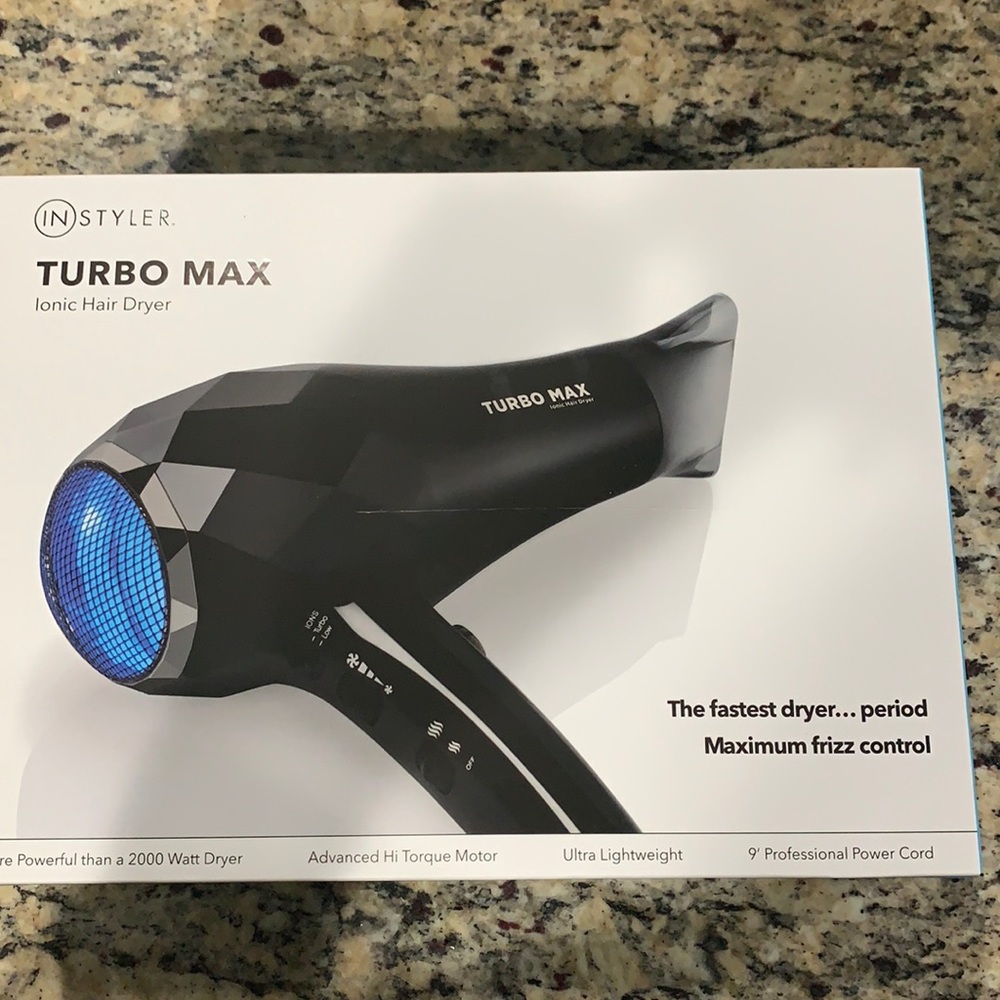 InStyler Turbo Max hair dryer